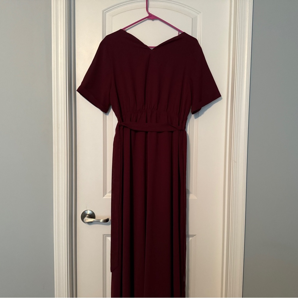 Roolee burgundy maxi dress. size large, worn once for family photos.